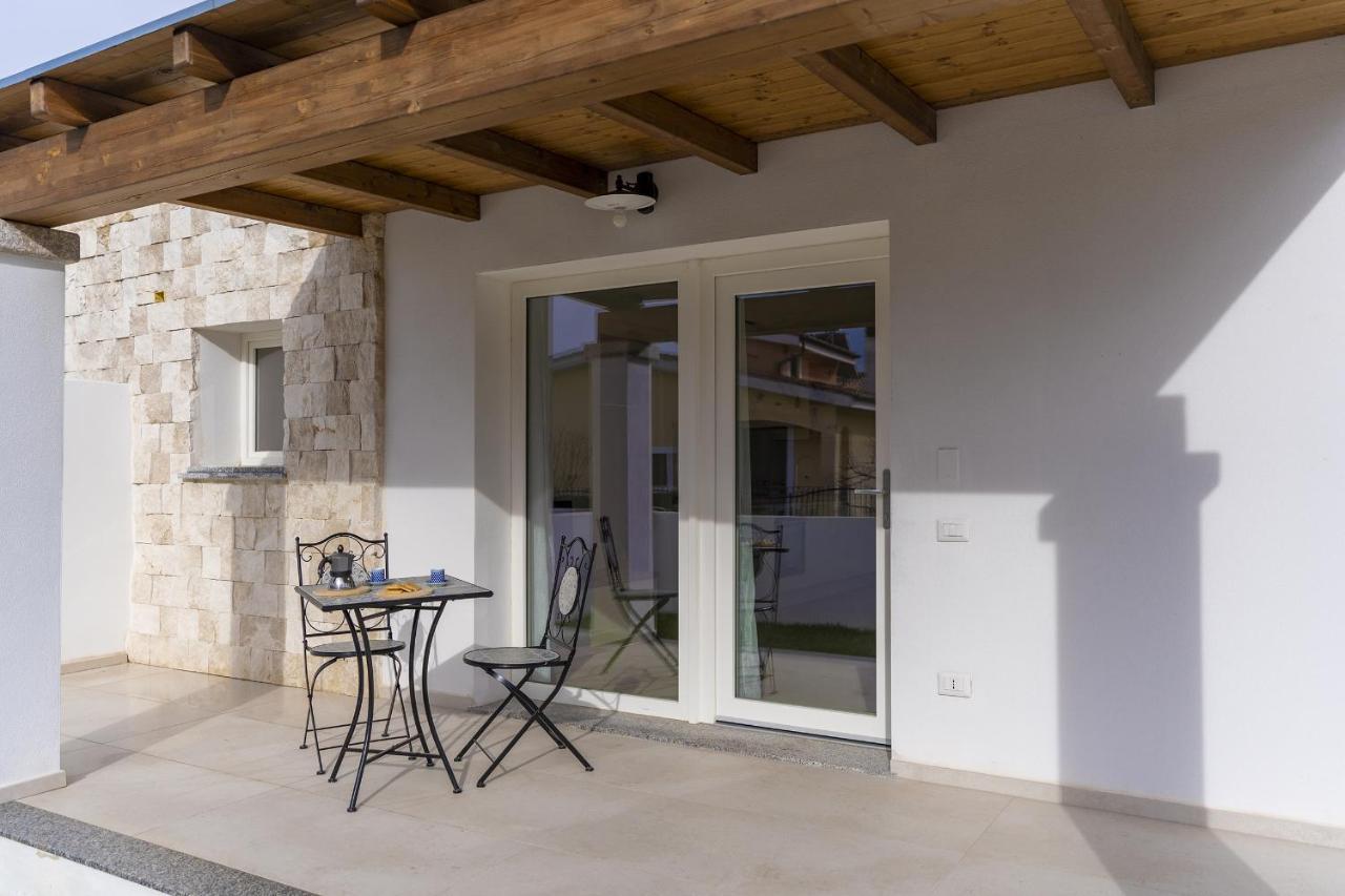 Villa Elena - Affitti Brevi Italia Àrbatax Exterior photo